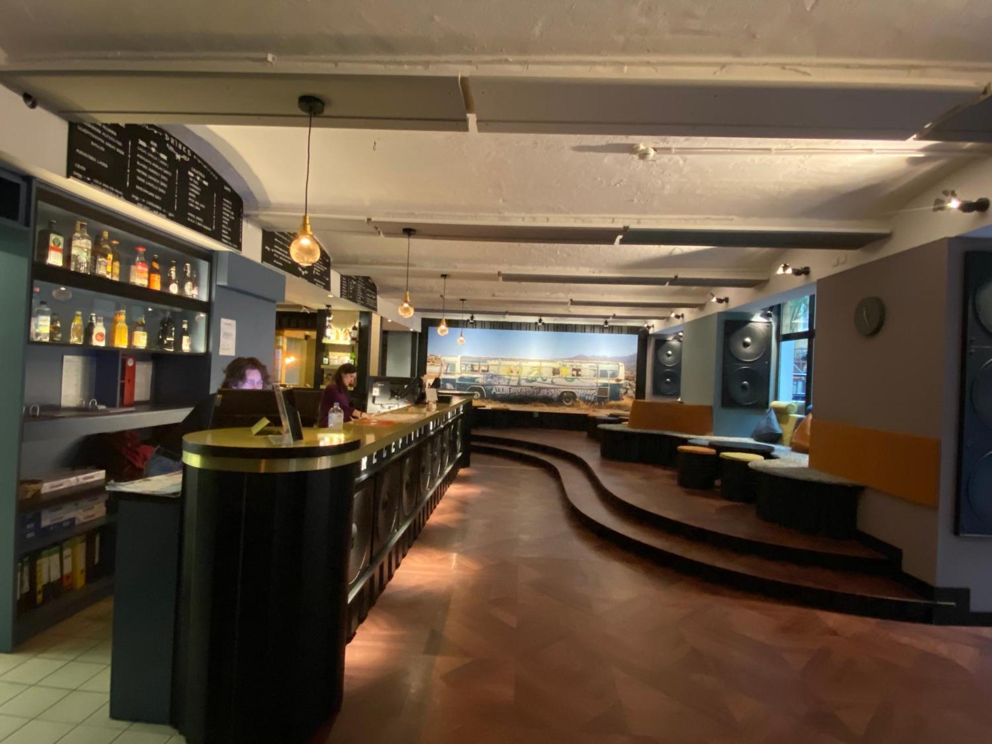 Singer109 Hotel&apartment Hostel